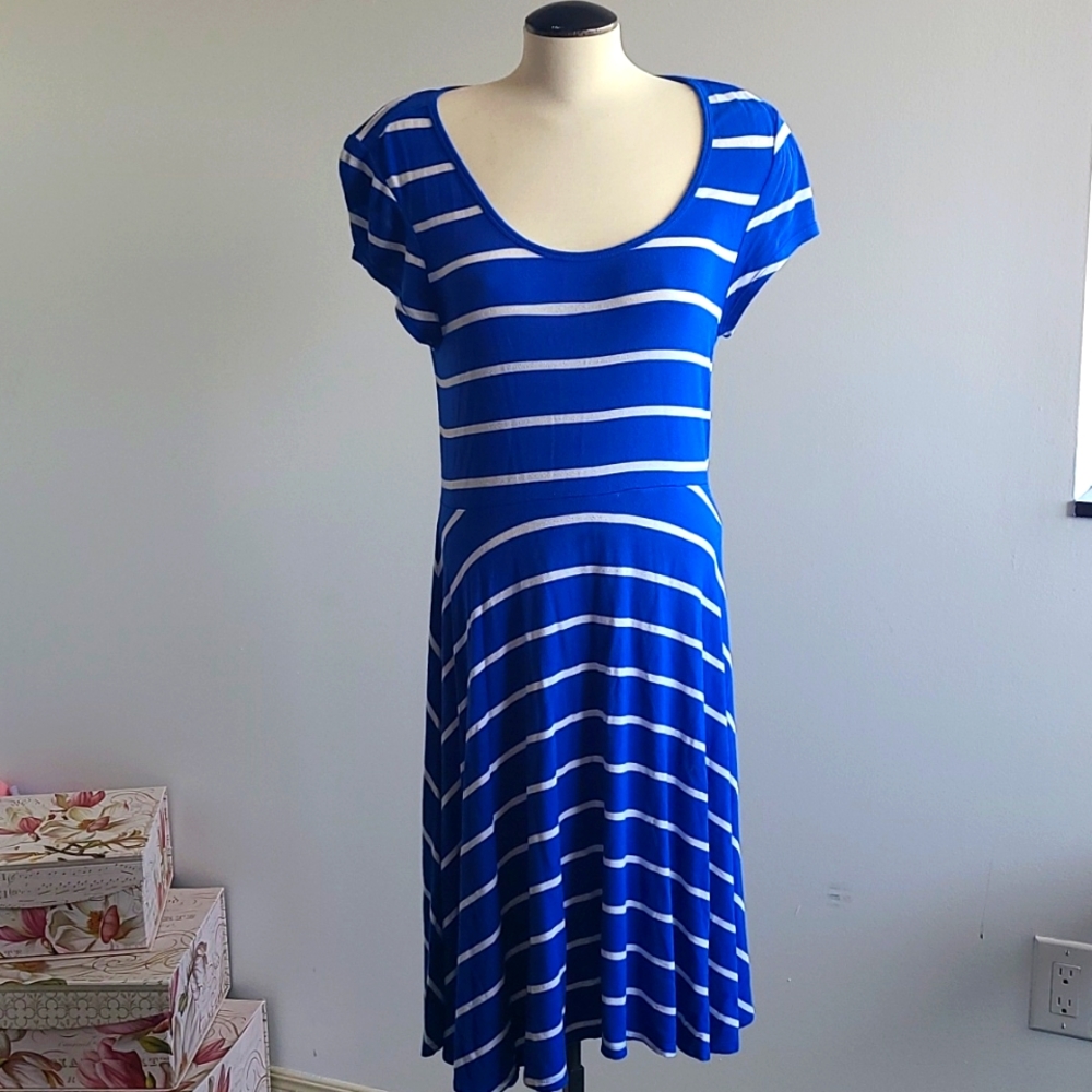 Old Navy dress